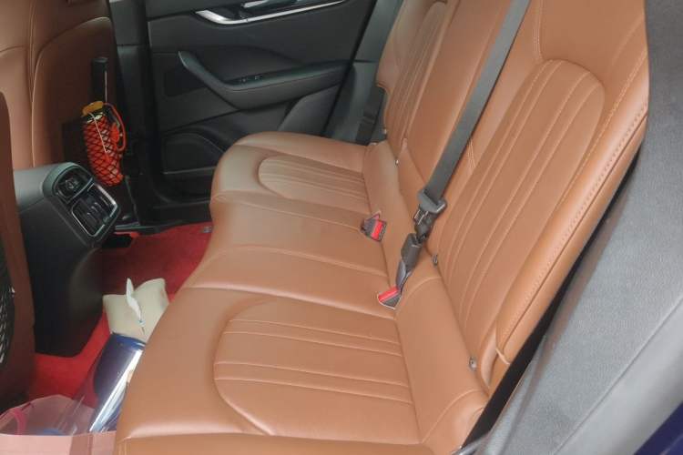 Used Maserati Levante 2018 3.0T Standard Edition Left Rear Seat