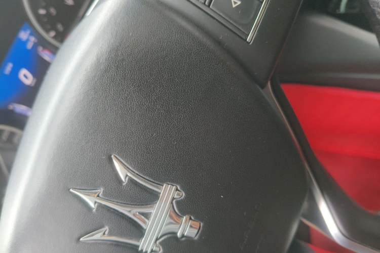 Used Maserati Levante 2018 3.0T Standard Edition Vehicle Key