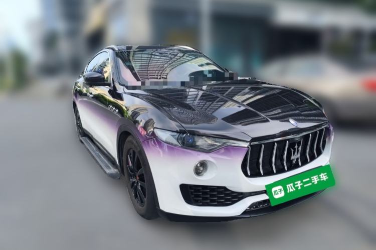 Used Maserati Levante 2018 3.0T Classic Edition Front Right 45 Deg