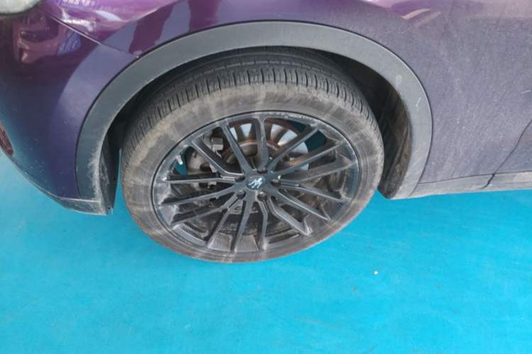 Used Maserati Levante 2018 3.0T Classic Edition Left Front Wheel Hub