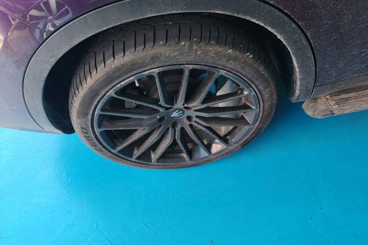 Used Maserati Levante 2018 3.0T Classic Edition Right Rear Wheel Hub