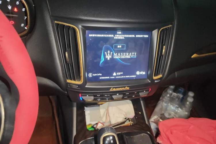 Used Maserati Levante 2018 3.0T Classic Edition Audio And AC Panel
