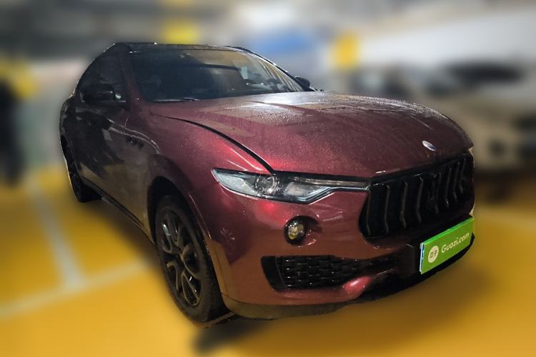 Used Maserati Levante 2018 3.0T Classic Edition Front Right 45 Deg