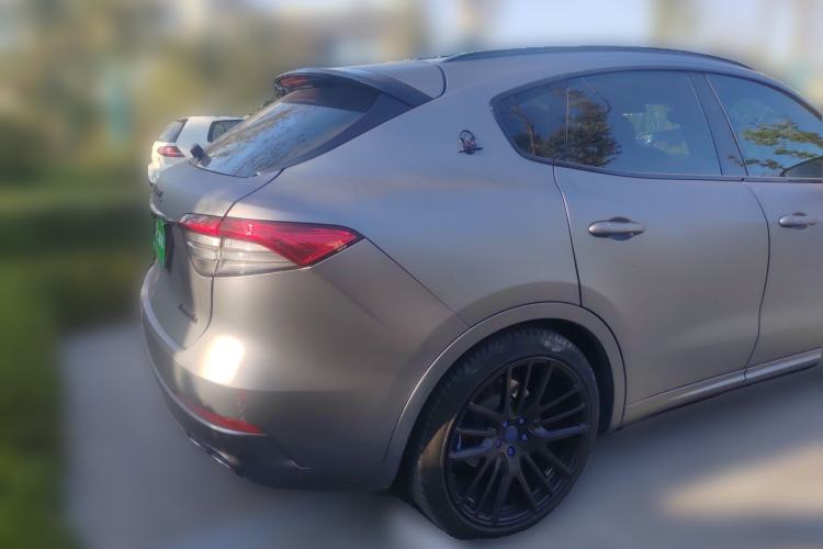 Used Maserati Levante 2018 3.0T Classic Edition Rear Right 45 Deg