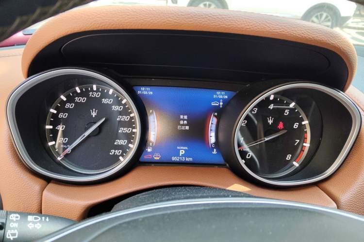 Used Maserati Levante 2018 3.0T Standard Edition Instrument Cluster