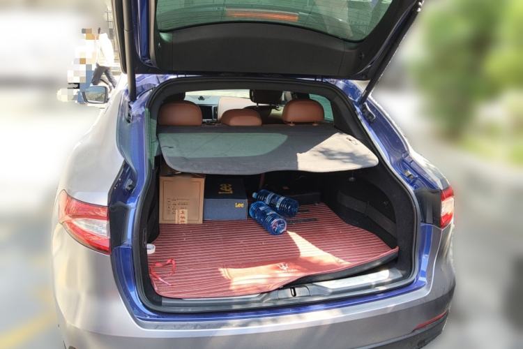 Used Maserati Levante 2018 3.0T Standard Edition Trunk