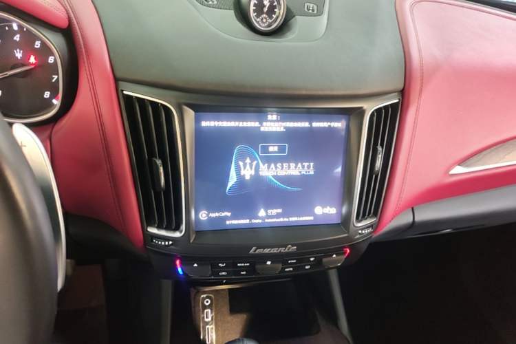 Used Maserati Levante 2018 3.0T Luxury Zegna Edition Audio And AC Panel