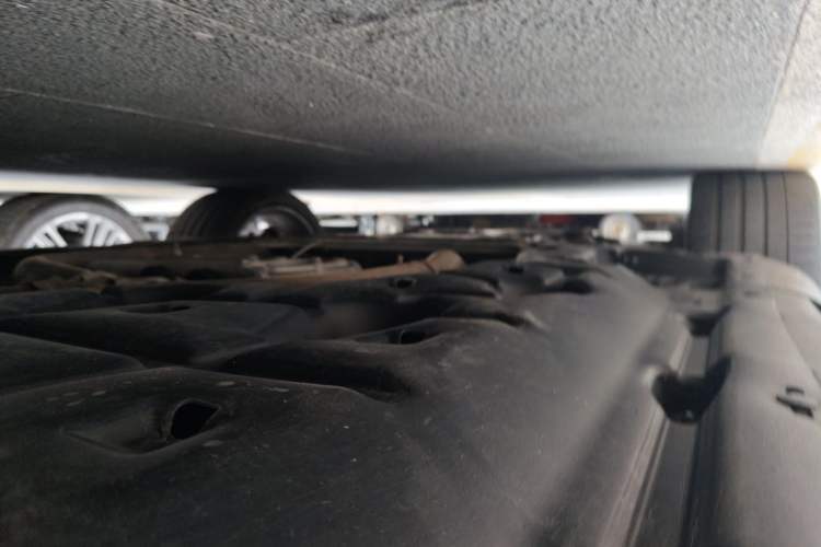 Used Maserati Levante 2018 3.0T Standard Edition Chassis Front Left