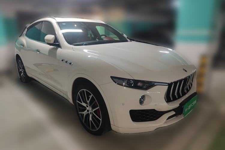 Used Maserati Levante 2018 3.0T Standard Edition Exterior 2