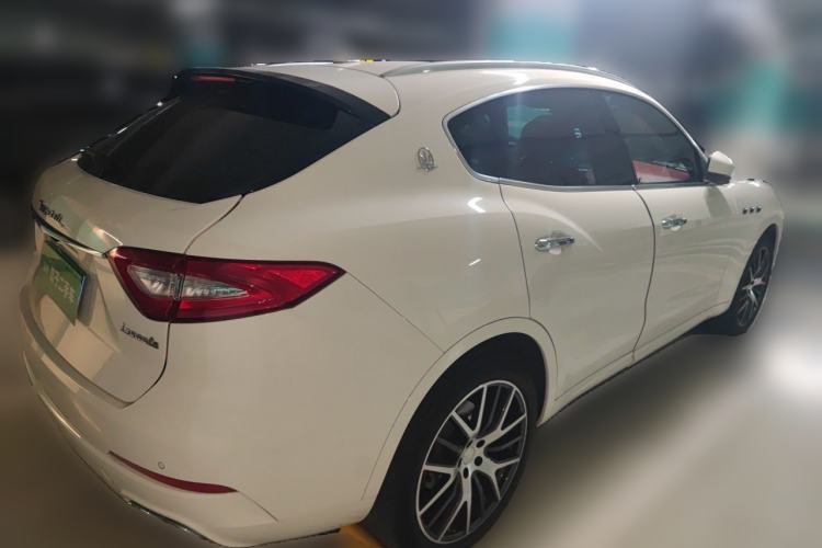 Used Maserati Levante 2018 3.0T Standard Edition Exterior 5