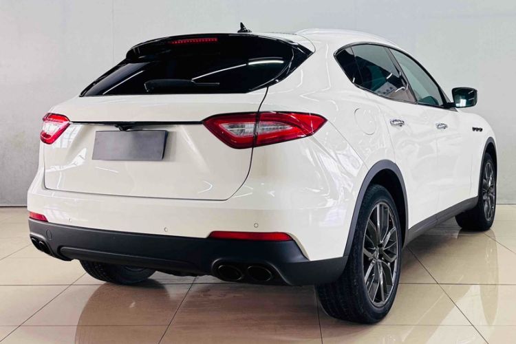 Used Maserati Levante 2018 3.0T Standard Edition Exterior 5