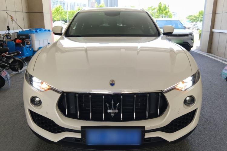 Used Maserati Levante 2018 3.0T Classic Edition Front