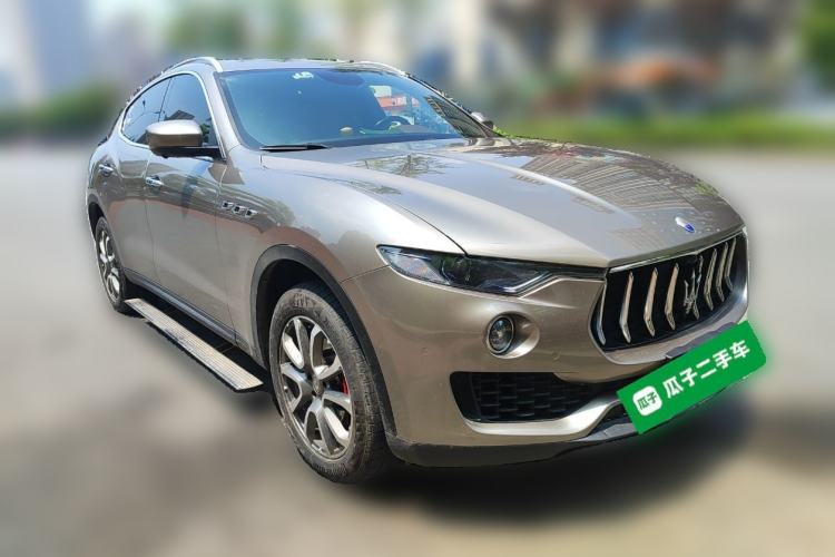 Used Maserati Levante 2018 3.0T Classic Edition Front Right 45 Deg