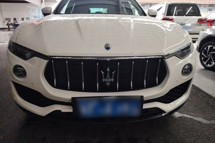 Used Maserati Levante 2018 3.0T Classic Edition Front