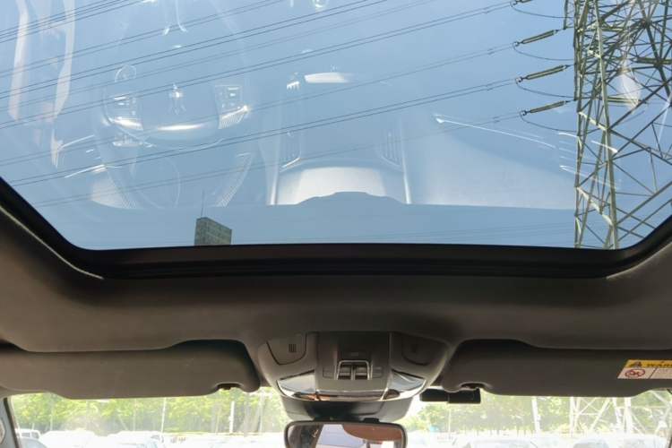 Used Maserati Levante 2018 3.0T Classic Edition Headliner