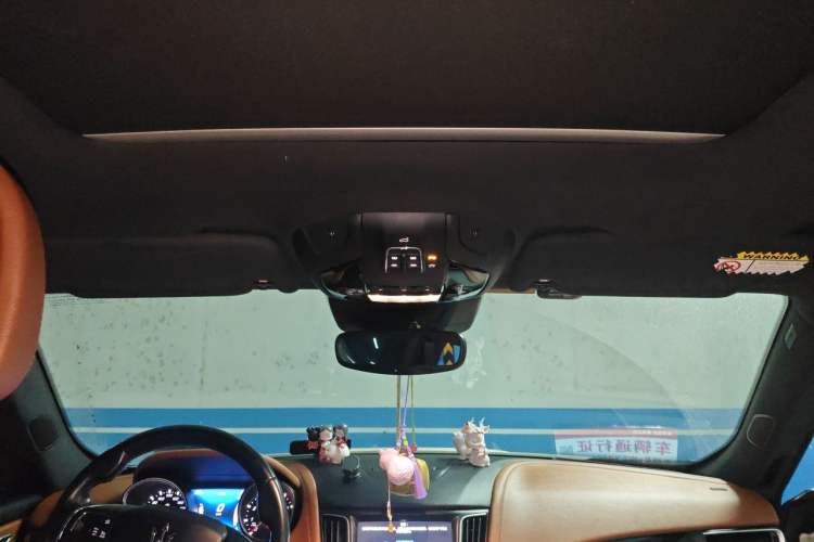 Used Maserati Levante 2018 3.0T Classic Edition Headliner
