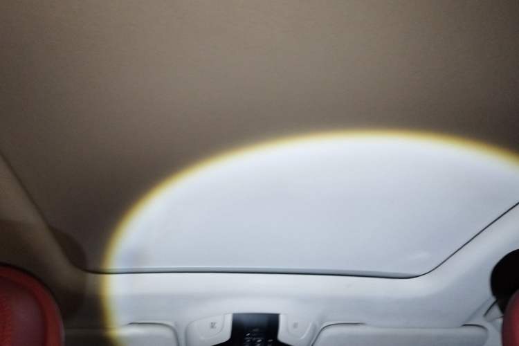 Used Maserati Levante 2018 3.0T Classic Edition Headliner
