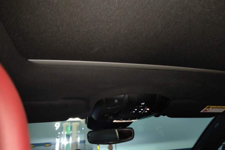 Used Maserati Levante 2018 3.0T Classic Edition Headliner