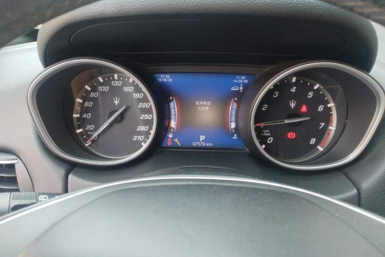Used Maserati Levante 2018 3.0T Classic Edition Instrument Cluster