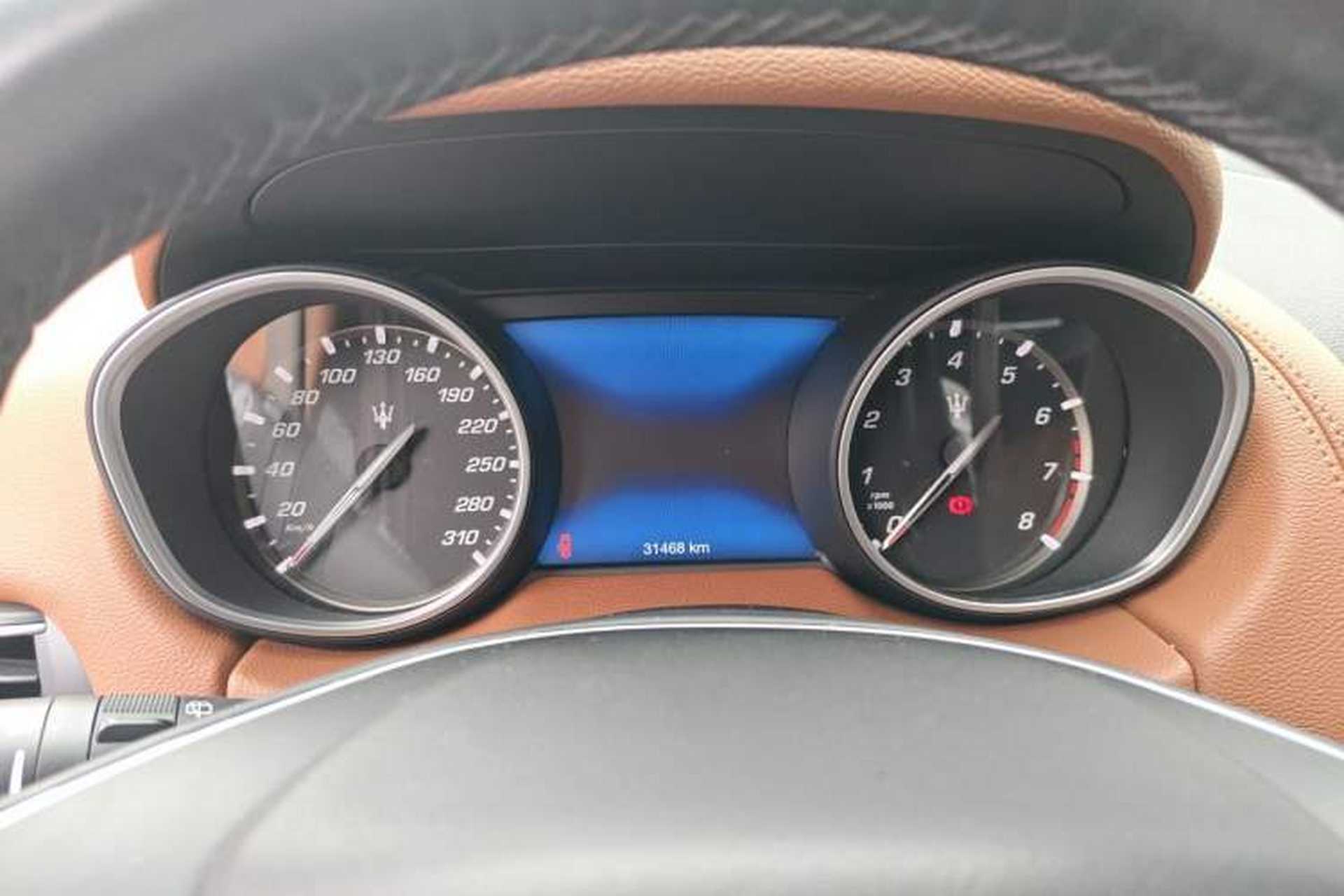 Used Maserati Levante 2018 3.0T Standard Edition Instrument Cluster