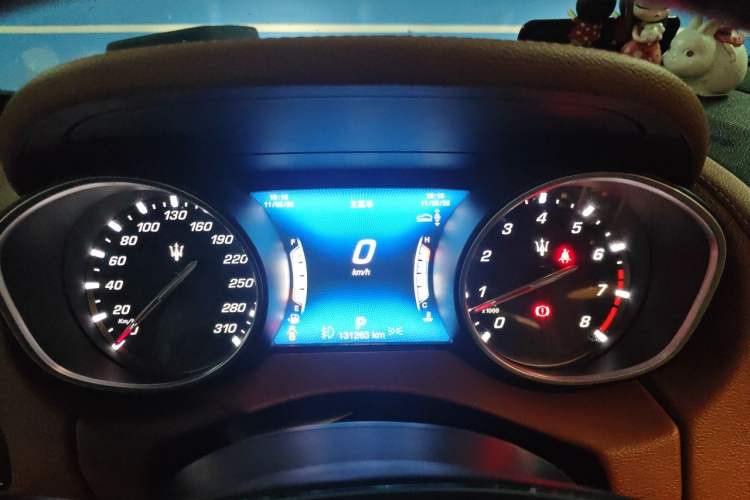 Used Maserati Levante 2018 3.0T Classic Edition Instrument Cluster
