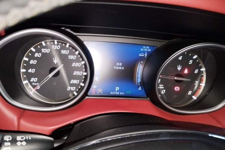 Used Maserati Levante 2018 3.0T Classic Edition Instrument Cluster
