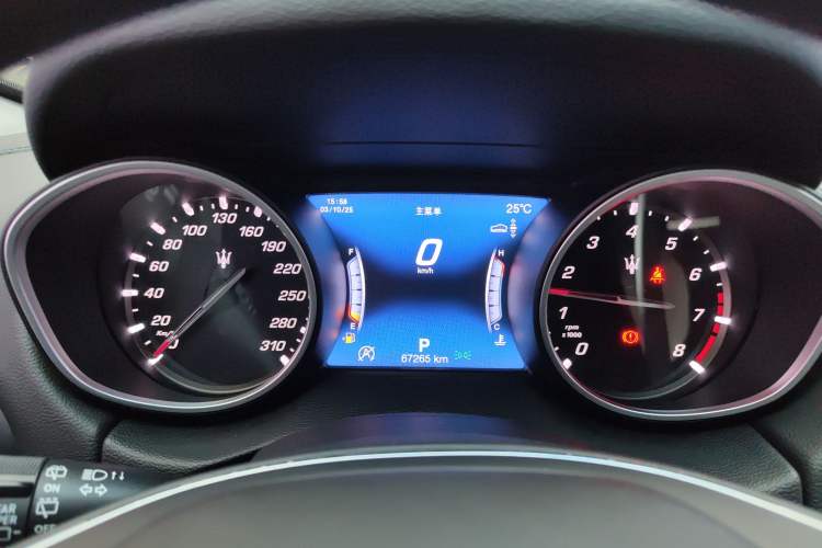 Used Maserati Levante 2018 3.0T Standard Edition Instrument Cluster