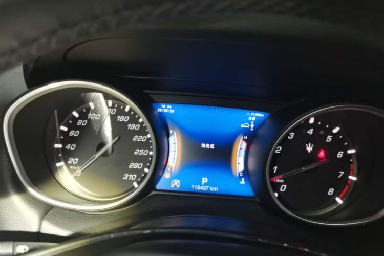 Used Maserati Levante 2018 3.0T Classic Edition Instrument Cluster