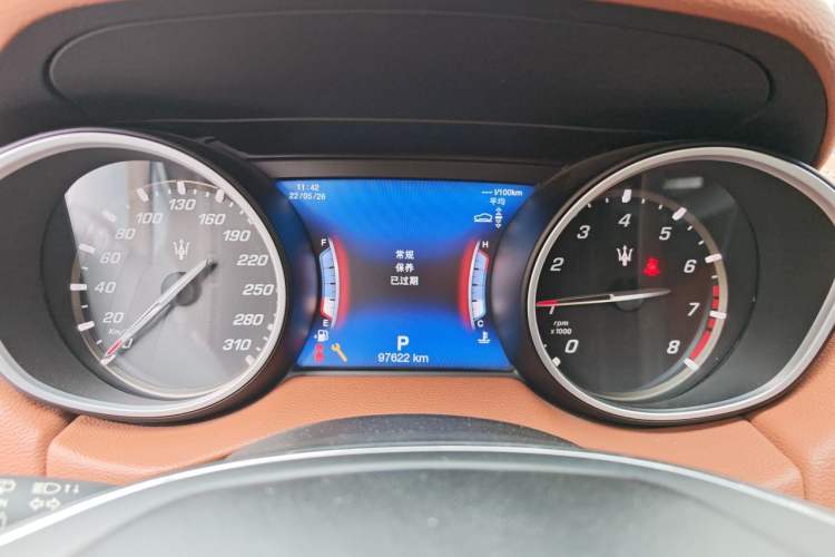 Used Maserati Levante 2018 3.0T Classic Edition Instrument Cluster