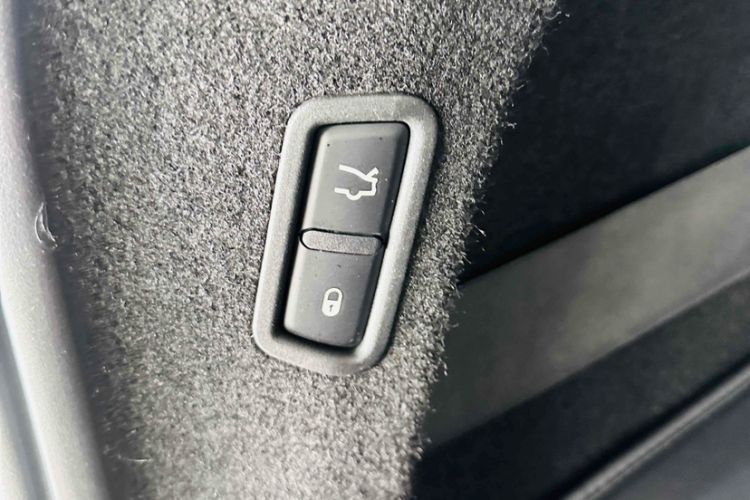 Used Maserati Levante 2018 3.0T Standard Edition Interior 2