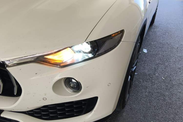 Used Maserati Levante 2018 3.0T Classic Edition Left Front Headlight