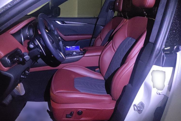 Used Maserati Levante 2018 3.0T Luxury Zegna Edition Left Front Seat