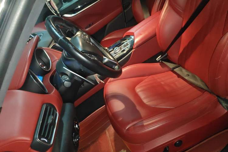 Used Maserati Levante 2018 3.0T Classic Edition Left Front Seat