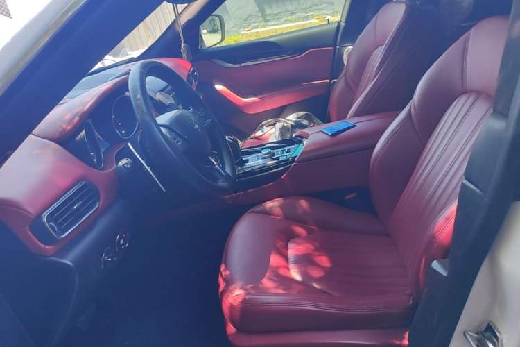 Used Maserati Levante 2018 3.0T Standard Edition Left Front Seat