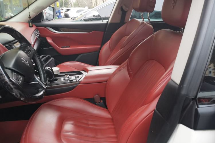 Used Maserati Levante 2018 3.0T Standard Edition Left Front Seat