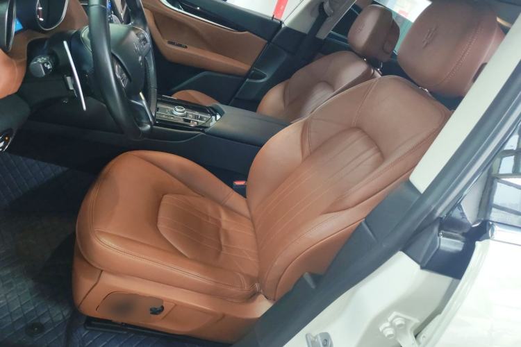 Used Maserati Levante 2018 3.0T Standard Edition Left Front Seat