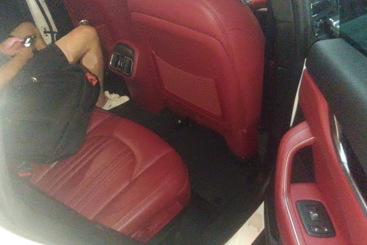 Used Maserati Levante 2018 3.0T Classic Edition Left Rear Seat