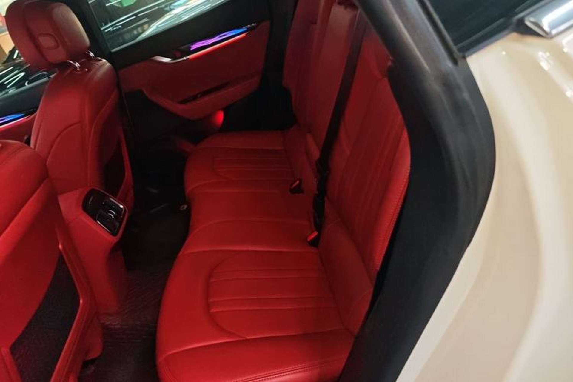 Used Maserati Levante 2018 3.0T Classic Edition Left Rear Seat