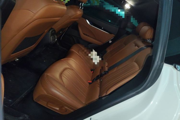 Used Maserati Levante 2018 3.0T Standard Edition Left Rear Seat
