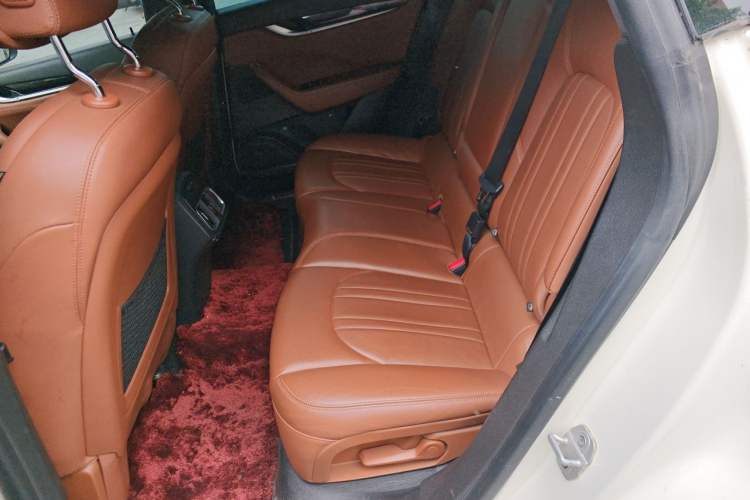 Used Maserati Levante 2018 3.0T Classic Edition Left Rear Seat