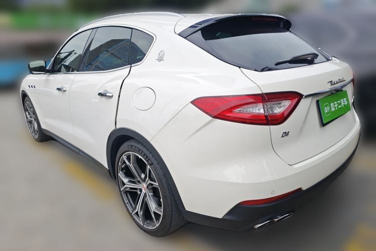 Used Maserati Levante 2018 3.0T Standard Edition Rear Left 45 Deg