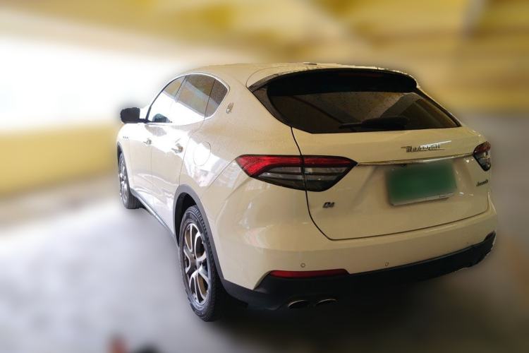 Used Maserati Levante 2018 3.0T Standard Edition Rear Left 45 Deg