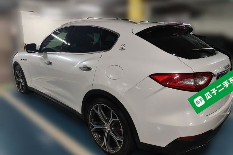 Used Maserati Levante 2018 3.0T Classic Edition Rear Left 45 Deg