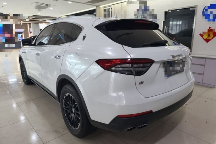 Used Maserati Levante 2018 3.0T Classic Edition Rear Left 45 Deg