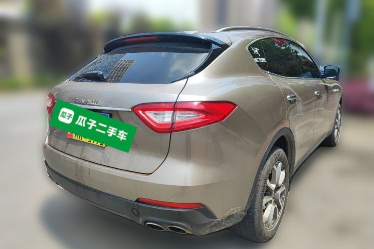 Used Maserati Levante 2018 3.0T Classic Edition Rear Right 45 Deg