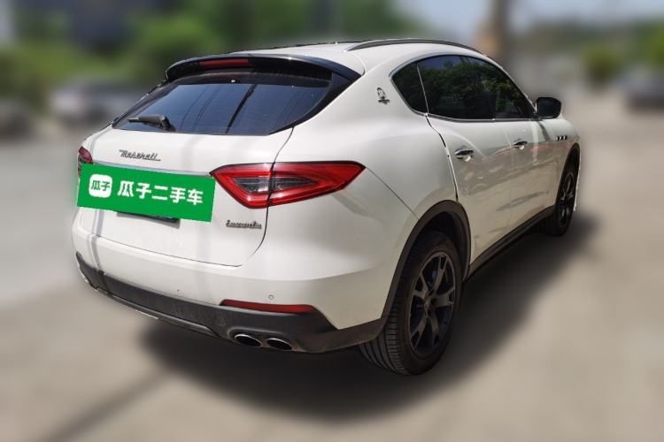 Used Maserati Levante 2018 3.0T Classic Edition Rear Right 45 Deg