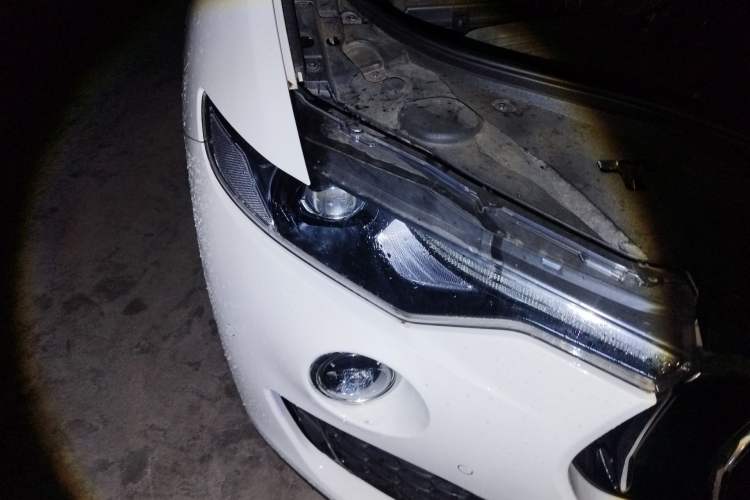Used Maserati Levante 2018 3.0T Classic Edition Right Front Headlight