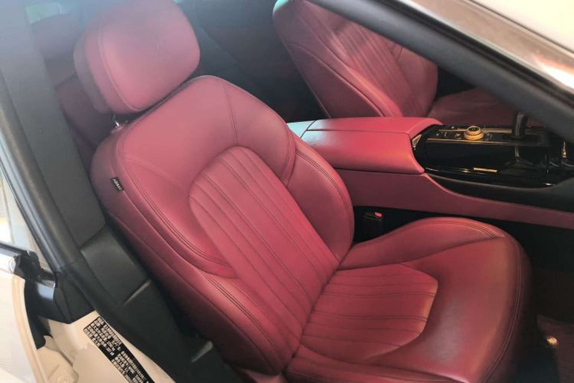 Used Maserati Levante 2018 3.0T Classic Edition Right Front Seat