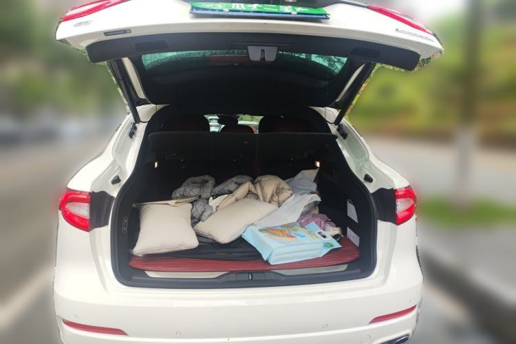 Used Maserati Levante 2018 3.0T Luxury Zegna Edition Trunk