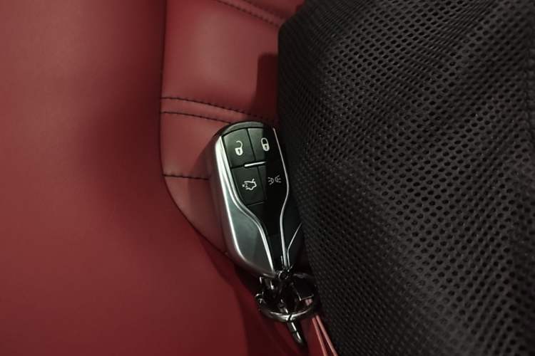 Used Maserati Levante 2018 3.0T Luxury Zegna Edition Vehicle Key